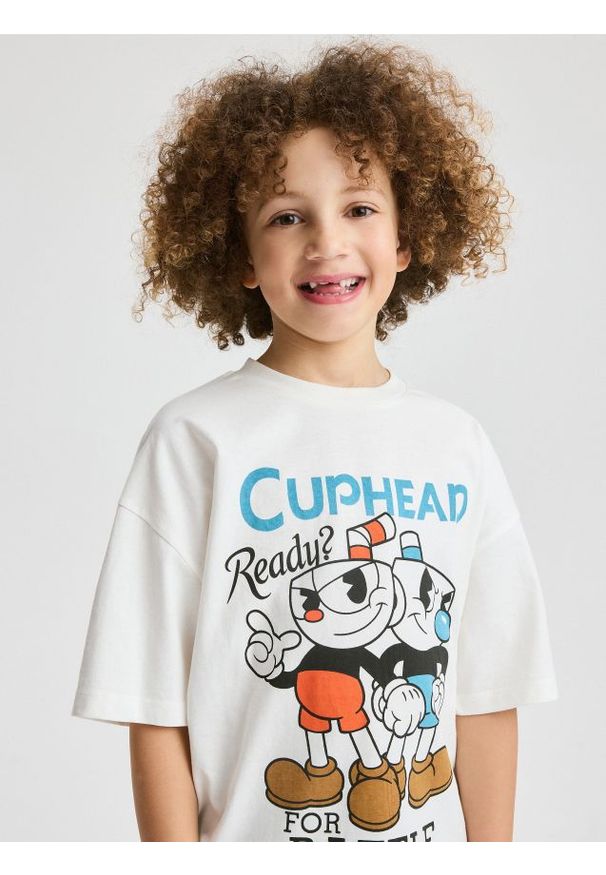Reserved - T-shirt oversize Cuphead - złamana biel. Materiał: bawełna, dzianina