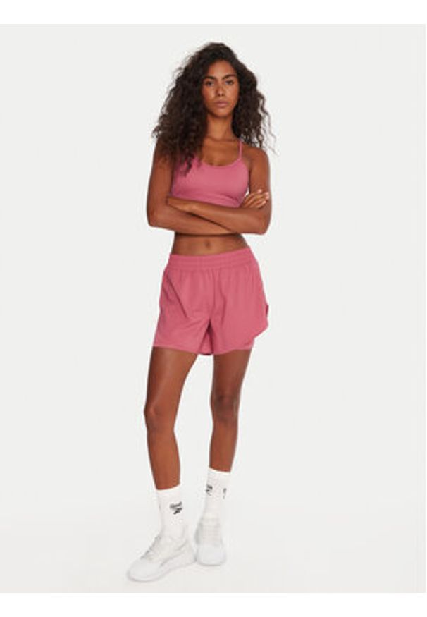 Reebok Szorty sportowe RK25186CCW Różowy Slim Fit. Kolor: różowy. Materiał: syntetyk