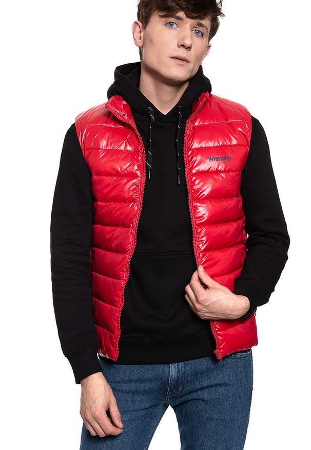 Wrangler - MĘSKI BEZRĘKAWNIK WRANGLER PUFFER VEST RED W4A3XTX47 112129074. Materiał: puch. Długość rękawa: bez rękawów