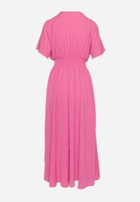 Born2be - Różowa Sukienka Długa o Rozkloszowanym Fasonie z Kopertowym Dekoltem Saliusa. Okazja: na co dzień. Kolor: różowy. Typ sukienki: kopertowe. Styl: casual, elegancki. Długość: maxi #3