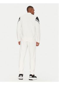 EA7 Emporio Armani Dres 7M000268 AF12451 U0005 Biały Regular Fit. Kolor: biały. Materiał: bawełna