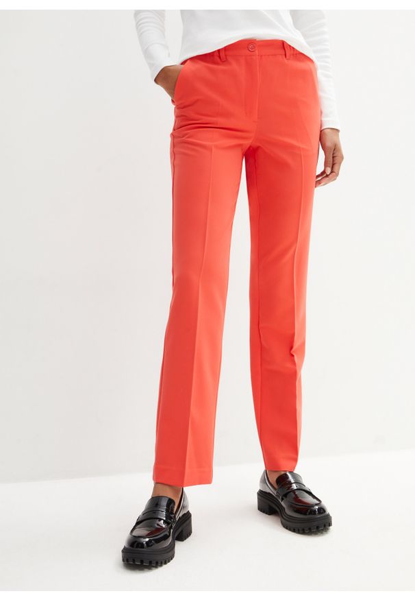 bonprix - Spodnie ze stretchem i wysoką talią z wygodnym paskiem, długie. Kolor: czerwony. Długość: długie