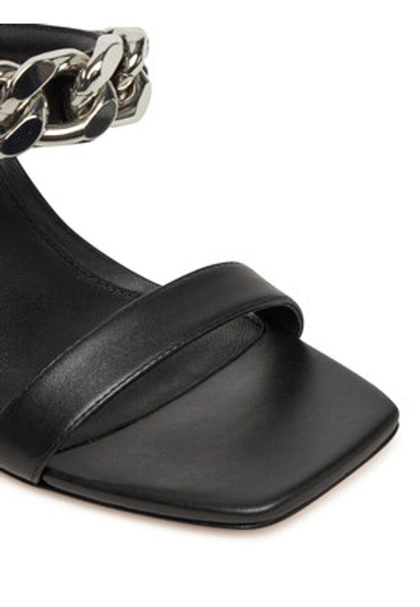 MICHAEL Michael Kors Klapki Bianca 40S5BCHS2L Czarny. Kolor: czarny. Materiał: skóra