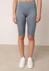 Born2be - Jasnoniebieskie Szorty Kolarki z Wysokim Stanem i Modelującym Pasem Toadgrass. Stan: podwyższony. Kolor: niebieski. Styl: elegancki #5
