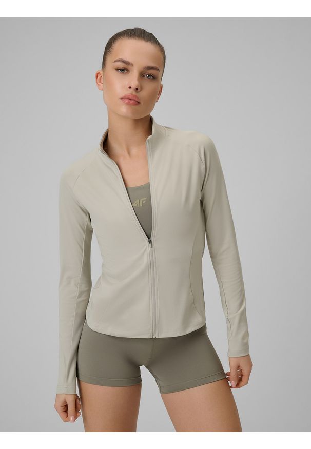 4f - 4F Bluza treningowa slim szybkoschnąca damska - beżowa M. Okazja: na co dzień. Typ kołnierza: kołnierzyk stójkowy. Kolor: beżowy. Materiał: włókno. Styl: casual, klasyczny, sportowy