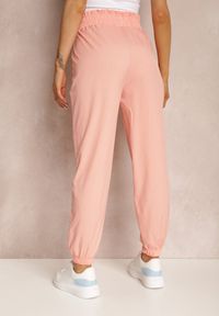 Renee - Różowe Spodnie Asoon. Kolor: różowy. Materiał: tkanina, materiał. Długość: krótkie. Wzór: gładki. Styl: sportowy, elegancki #4