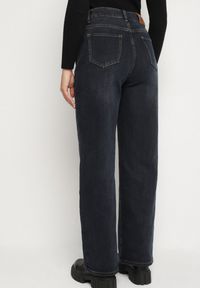 Born2be - Granatowe Szerokie Jeansy z Dodatkiem Wiskozy z Wysokim Stanem Zenoa. Okazja: na co dzień. Stan: podwyższony. Kolor: niebieski. Styl: klasyczny, casual #7