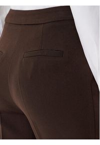 Artigli - ARTIGLI Spodnie materiałowe ACPA003191 Brązowy Regular Fit. Kolor: brązowy. Materiał: syntetyk #4