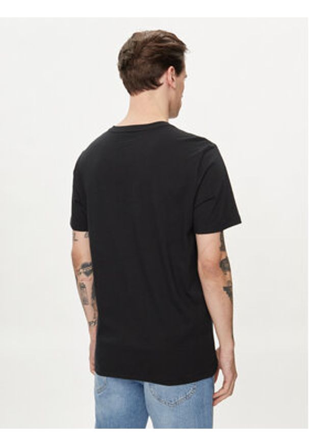 GAP - Gap T-Shirt 753771-02 Czarny Regular Fit. Kolor: czarny. Materiał: syntetyk, bawełna