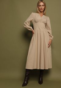 Born2be - Beżowa Sukienka z Wiskozą z Gorsetową Talią i Bufiastymi Rękawami Aniste. Okazja: na co dzień. Typ kołnierza: dekolt gorset. Kolor: beżowy. Materiał: wiskoza. Typ sukienki: gorsetowe. Styl: casual, elegancki, sportowy, wizytowy #5