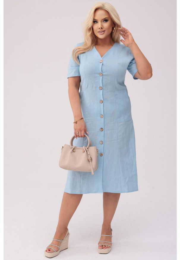 Moda Size Plus Iwanek - Sukienka Savannah - Len w odcieniu błękitu PLUS SIZE OVERSIZE XXL. Kolekcja: plus size. Materiał: len. Sezon: lato. Typ sukienki: oversize, dla puszystych. Styl: klasyczny, elegancki