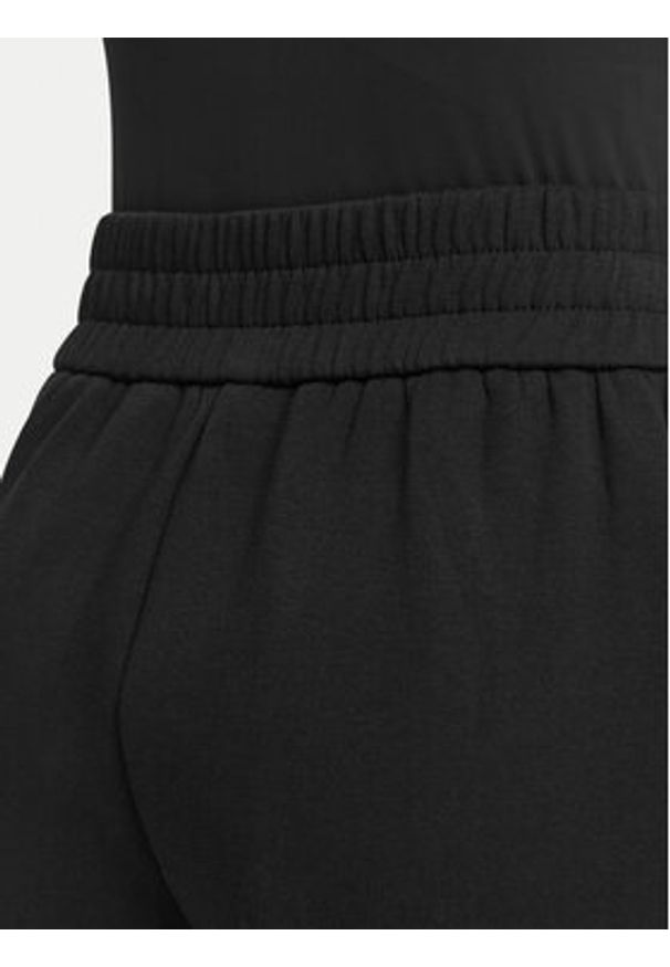 Armani Exchange Spodnie dresowe XW002840 AF21298 UC001 Czarny Regular Fit. Kolor: czarny. Materiał: bawełna