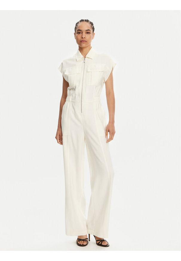 Patrizia Pepe Kombinezon 2T0072 A573 W146 Écru Regular Fit. Materiał: wiskoza