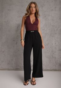 Renee - Czarne Spodnie Casual Wide Leg High Waist Zdobione Klamerką w Talii Cythiopis. Okazja: na co dzień. Kolekcja: plus size. Kolor: czarny. Długość: długie. Wzór: aplikacja. Stan: podwyższony. Materiał: tkanina. Sezon: lato. Styl: casual #2