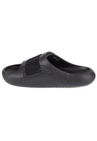 Klapki Crocs Mellow Luxe Recovery Slide 209413-001 czarne. Okazja: na spacer, na plażę, na co dzień. Kolor: czarny. Materiał: materiał. Styl: casual #10