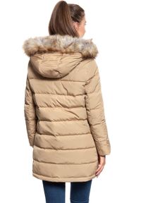 Wrangler - DAMSKA KURTKA ZIMOWA WRANGLER LONG PUFFER CLAY BEIGE W4126VJWM. Materiał: puch, futro. Sezon: zima #6