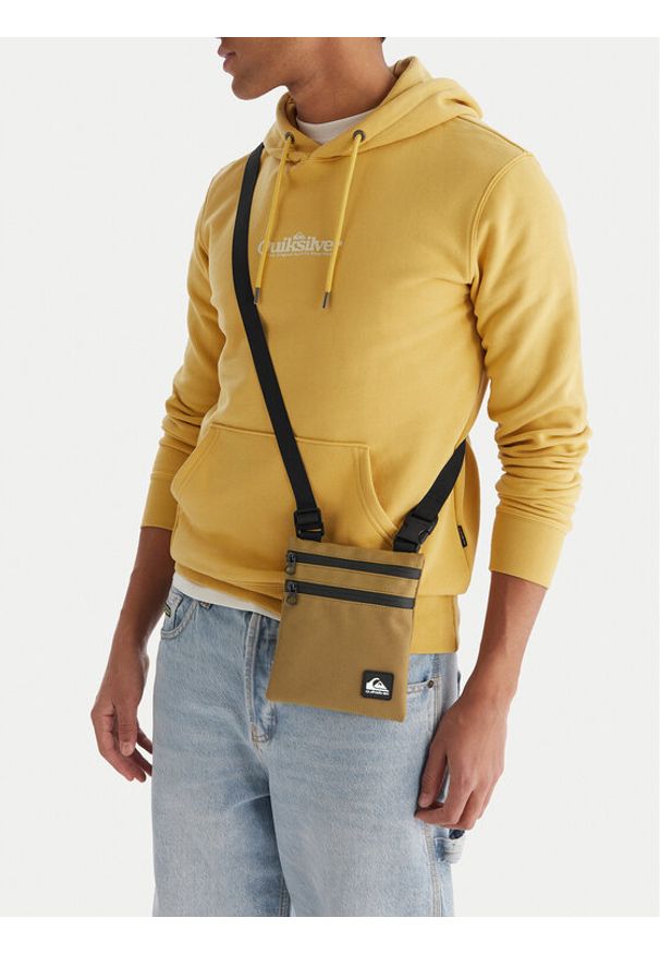 Quiksilver Saszetka CEOWB-QUIC-M-002-09 Brązowy. Kolor: brązowy. Materiał: materiał