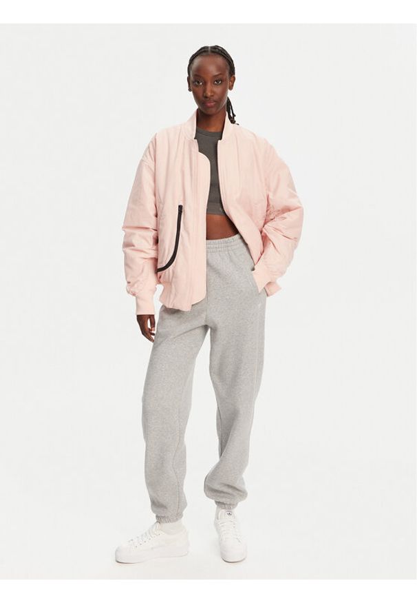 Adidas by Stella McCartney - adidas by Stella McCartney Kurtka bomber True Nature JF8467 Różowy Oversize. Kolor: różowy. Materiał: syntetyk