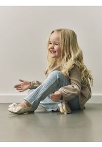 Reserved - Prążkowane legginsy - jasnoniebieski. Kolor: niebieski. Materiał: prążkowany