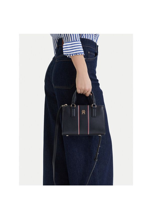 TOMMY HILFIGER - Torebka Tommy Hilfiger. Kolor: niebieski
