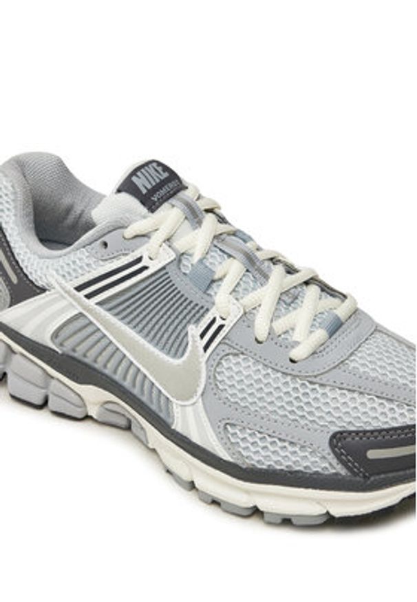 Nike Sneakersy Zoom Vomero 5 FD9919 001 Szary. Kolor: szary. Materiał: materiał. Model: Nike Zoom