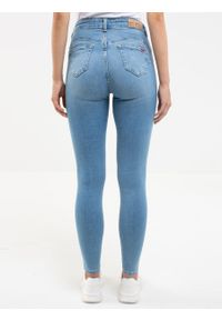 Big-Star - Spodnie jeans damskie Melinda High Waist 103. Stan: podwyższony. Kolor: niebieski. Sezon: lato