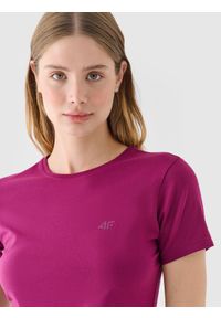 4f - 4F T-shirt slim gładki damski - fioletowy S. Okazja: na co dzień. Kolor: fioletowy. Materiał: jersey, materiał, bawełna, elastan, dzianina. Długość rękawa: krótki rękaw. Długość: krótkie. Wzór: gładki. Sezon: lato. Styl: sportowy, casual, klasyczny