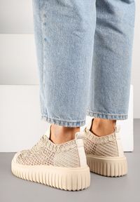 Renee - Beżowe Sneakersy Vices na Platformie z Ażurową Cholewką Lumerise. Okazja: na co dzień. Kolor: beżowy. Szerokość cholewki: normalna. Wzór: ażurowy. Obcas: na platformie #3