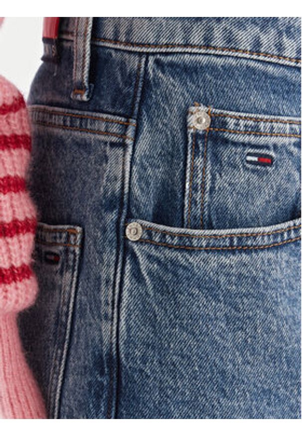 Tommy Jeans Jeansy Mia DW0DW20491 Niebieski Relaxed Fit. Kolor: niebieski