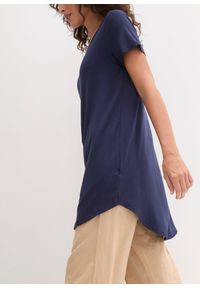 bonprix - Długi shirt z miękkiej wiskozy. Kolor: niebieski. Materiał: wiskoza. Długość: długie. Wzór: gładki #2