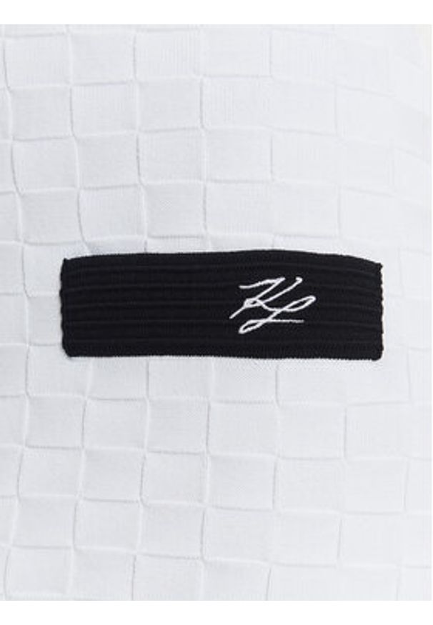 Karl Lagerfeld - KARL LAGERFELD Sukienka dzianinowa A3W13036 Écru Slim Fit. Typ kołnierza: dekolt w karo. Kolor: kremowy. Materiał: wiskoza, syntetyk