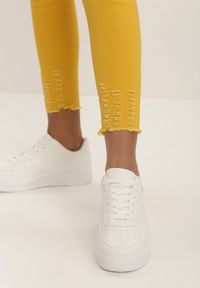 Renee - Żółte Spodnie Nerivere. Kolor: żółty #2