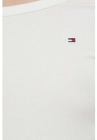 TOMMY HILFIGER - Tommy Hilfiger longsleeve damski kolor beżowy. Kolor: beżowy. Materiał: materiał, dzianina, prążkowany. Długość rękawa: długi rękaw. Długość: długie. Wzór: aplikacja #3