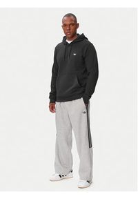 Adidas - adidas Bluza Trefoil Essentials KS8920 Czarny Regular Fit. Kolor: czarny. Materiał: bawełna #5