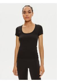 Calvin Klein T-Shirt K20K207191 Czarny Slim Fit. Kolor: czarny. Materiał: syntetyk