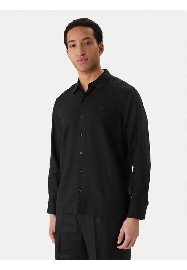 Calvin Klein Koszula LV04LE125G Czarny Regular Fit. Kolor: czarny. Materiał: lyocell