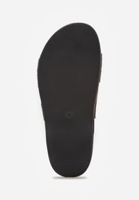 Born2be - Zielone Klapki Boho w Stylu Drewniaków z Ozdobnymi Nitami Fenasea. Okazja: na co dzień. Kolor: zielony. Materiał: zamsz, jeans, len. Wzór: haft. Sezon: lato. Styl: boho #8