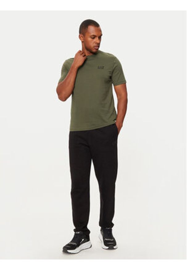 EA7 Emporio Armani T-Shirt 8NPT25-PJVPZ Zielony Regular Fit. Kolor: zielony. Materiał: bawełna