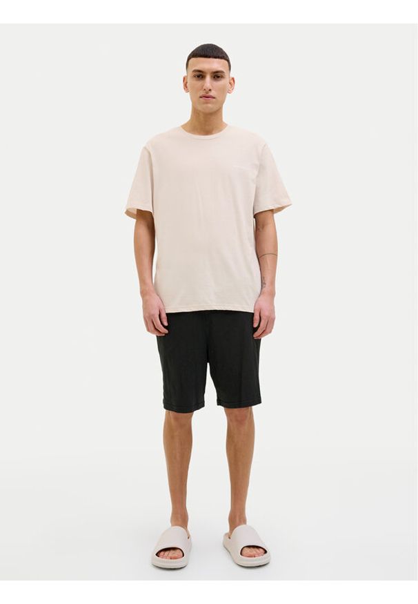 Jack & Jones - Jack&Jones Piżama Everest 12273635 Beżowy Standard Fit. Kolor: beżowy. Materiał: bawełna