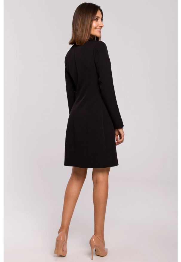 Stylove - Elegancka sukienka marynarka biznesowa z kołnierzem do pracy czarna. Okazja: na spotkanie biznesowe, do pracy. Kolor: czarny. Styl: elegancki, biznesowy