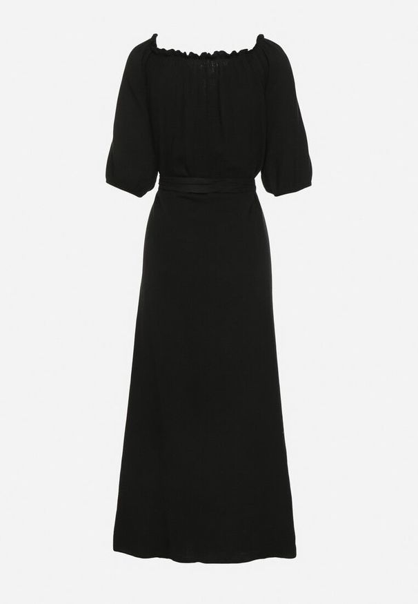 Born2be - Czarna Trapezowa Muślinowa Sukienka z Bawełny z Paskiem i Gumką w Talii Vimarinn. Okazja: na co dzień. Typ kołnierza: dekolt hiszpanka. Kolor: czarny. Materiał: bawełna. Typ sukienki: trapezowe. Styl: casual