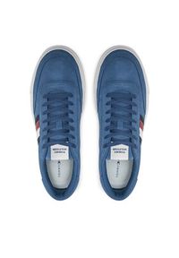 TOMMY HILFIGER - Tommy Hilfiger Sneakersy FM0FM05249 Granatowy. Kolor: niebieski. Materiał: skóra, zamsz #5