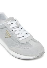 Guess Sneakersy 172457 Szary. Kolor: szary. Materiał: materiał #5