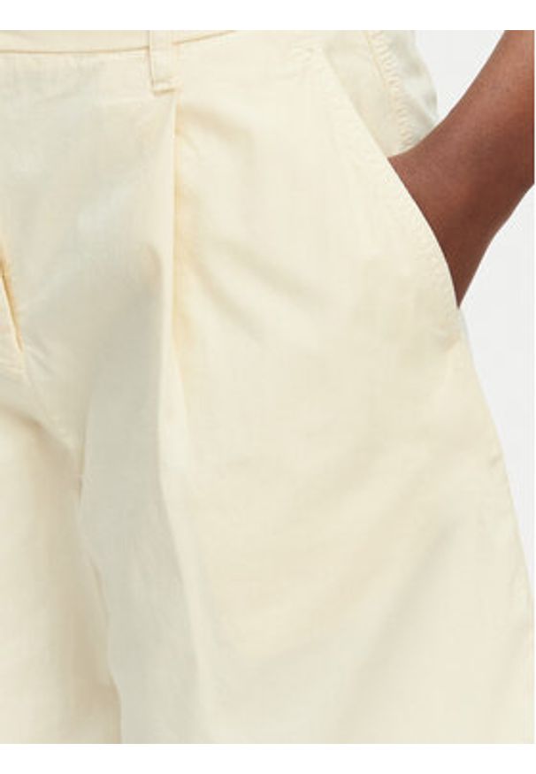 TOMMY HILFIGER - Tommy Hilfiger Bermudy WW0WW49595 Beżowy jasny Relaxed Fit. Kolor: beżowy. Materiał: bawełna
