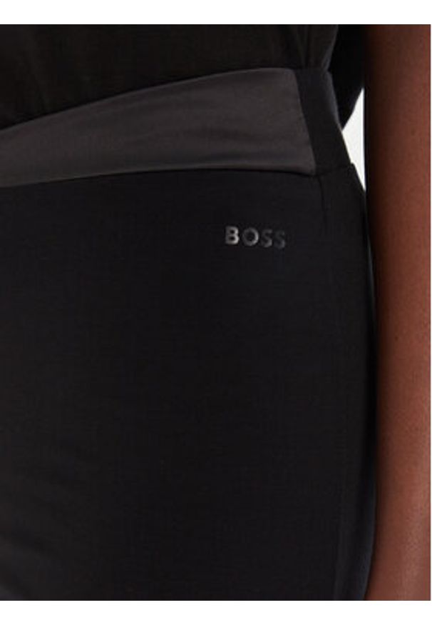 BOSS Spodnie dresowe Sheen 50545593 Czarny Regular Fit. Kolor: czarny. Materiał: dresówka