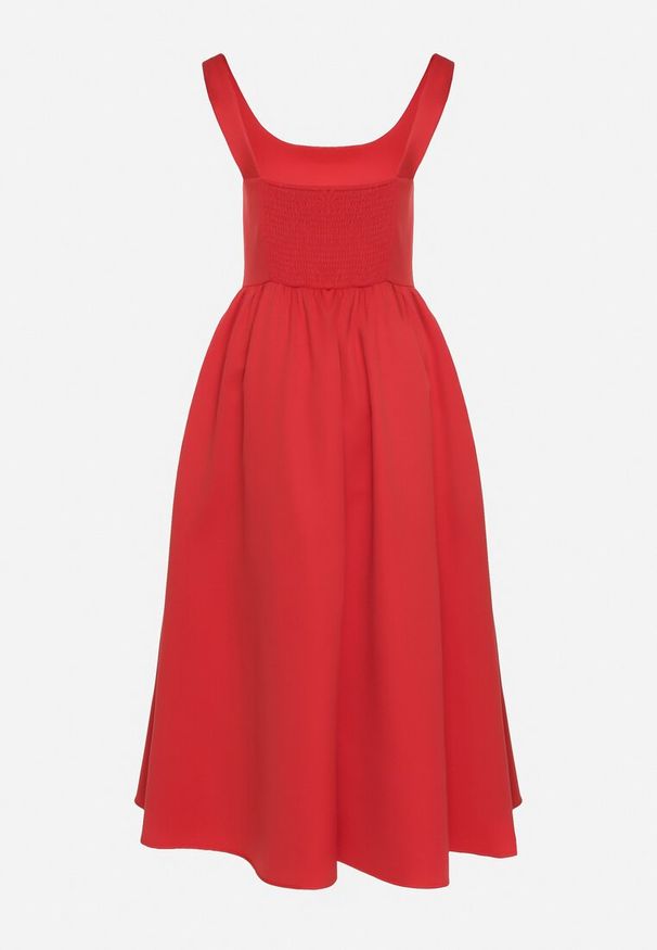 Born2be - Czerwona Rozkloszowana Sukienka na Szerokich Ramiączkach Reterna. Okazja: na imprezę. Typ kołnierza: dekolt kwadratowy. Kolor: czerwony. Długość rękawa: na ramiączkach. Styl: elegancki. Długość: mini