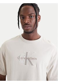 Calvin Klein Jeans T-Shirt LV04RF819G Beżowy Regular Fit. Kolor: beżowy. Materiał: bawełna #2