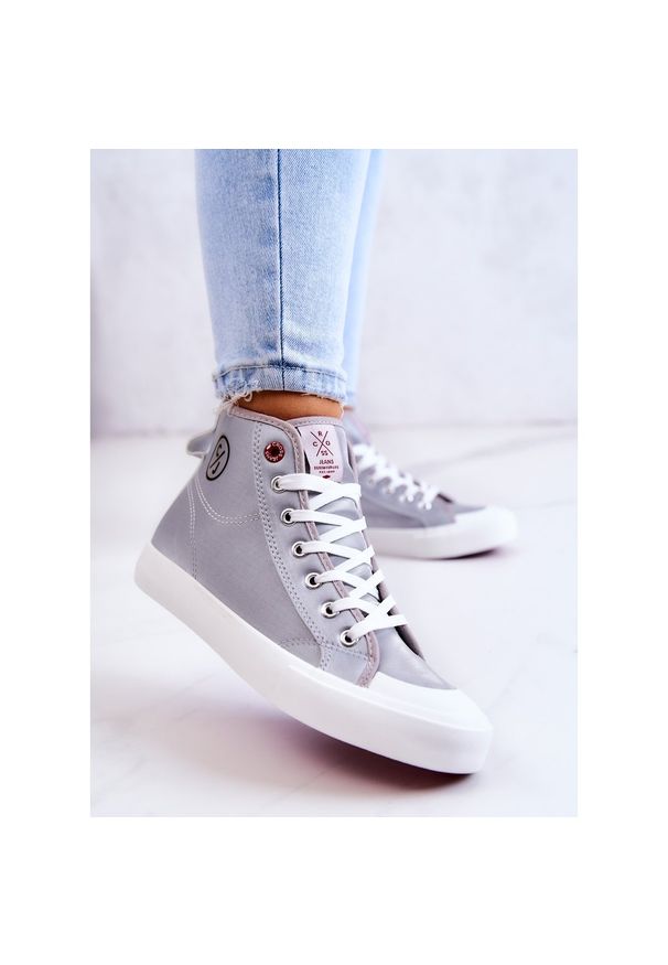 Damskie Wysokie Trampki Cross Jeans JJ2R4057C Szare. Kolor: szary. Materiał: skóra, guma