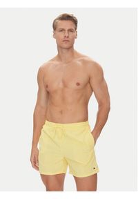 TOMMY HILFIGER - Tommy Hilfiger Szorty kąpielowe UM0UM03477 Żółty Regular Fit. Kolor: żółty. Materiał: syntetyk #4