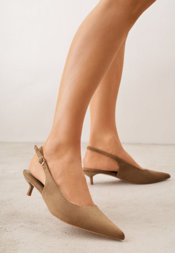 Renee - Zielone Sandały Slingback na Szpilce Kaczuszce Vetilia. Okazja: na co dzień. Zapięcie: sprzączka. Kolor: zielony. Materiał: jeans. Sezon: wiosna. Obcas: na szpilce. Styl: casual, elegancki, klasyczny